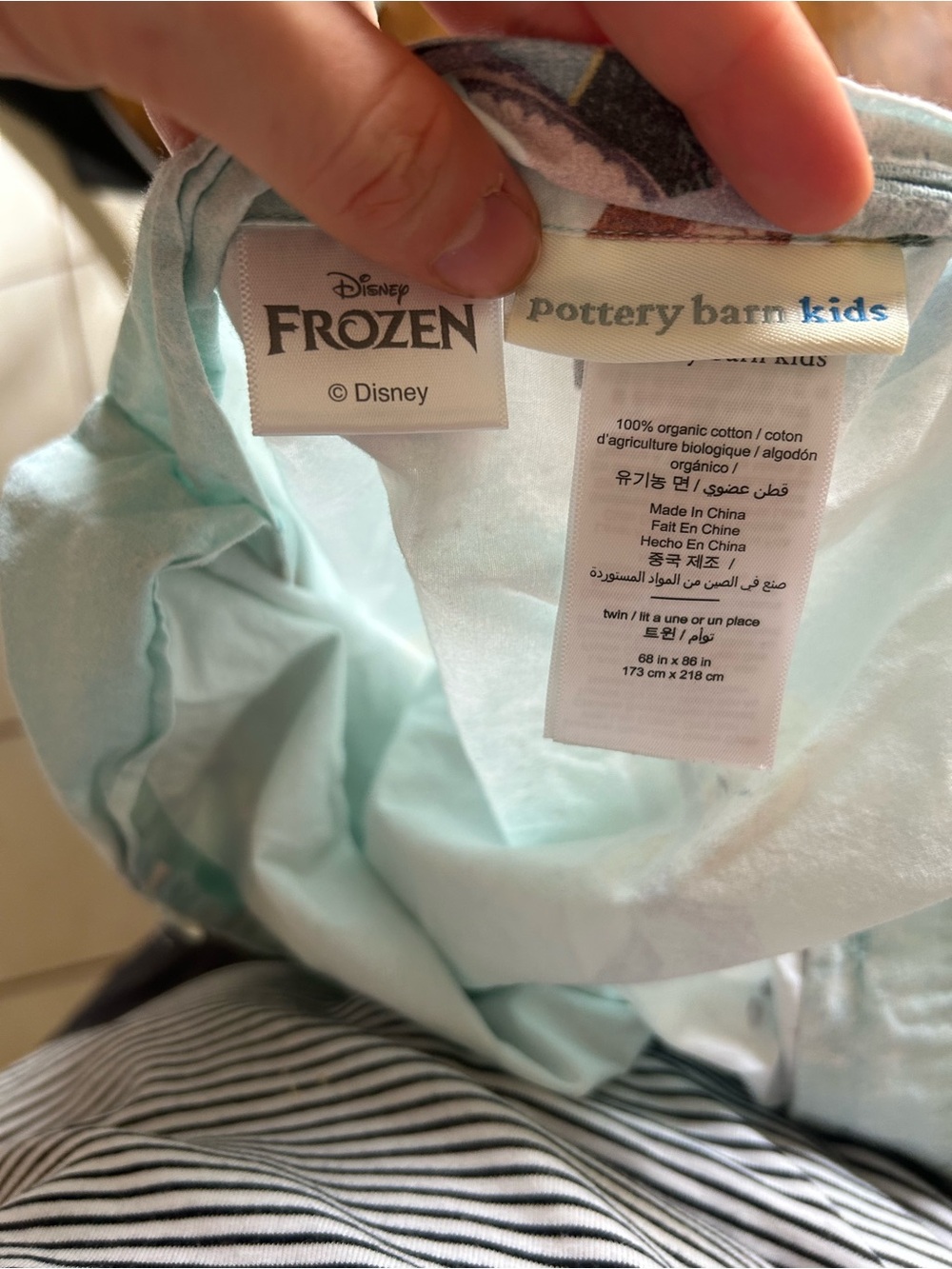 Pottery Barn Kids Light Blue Disney Frozen Organic Duvet Cover - Picture 2 of 7